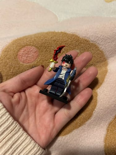 Customer photo review of SHADOW MONARCH MINI FIGURES