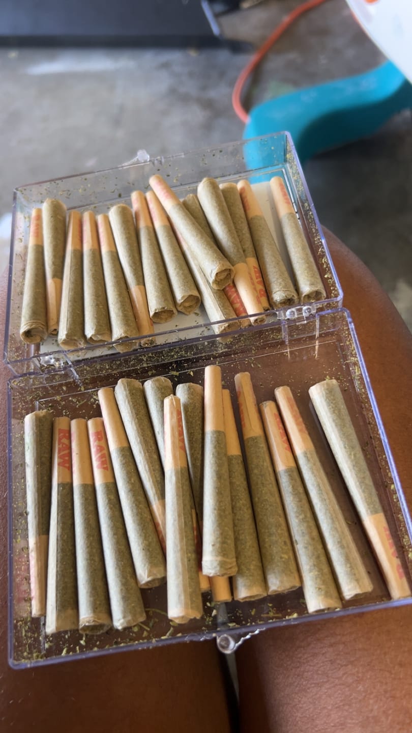 Customer photo review of Dank Forest 30ct. Pre-Rolls 1g