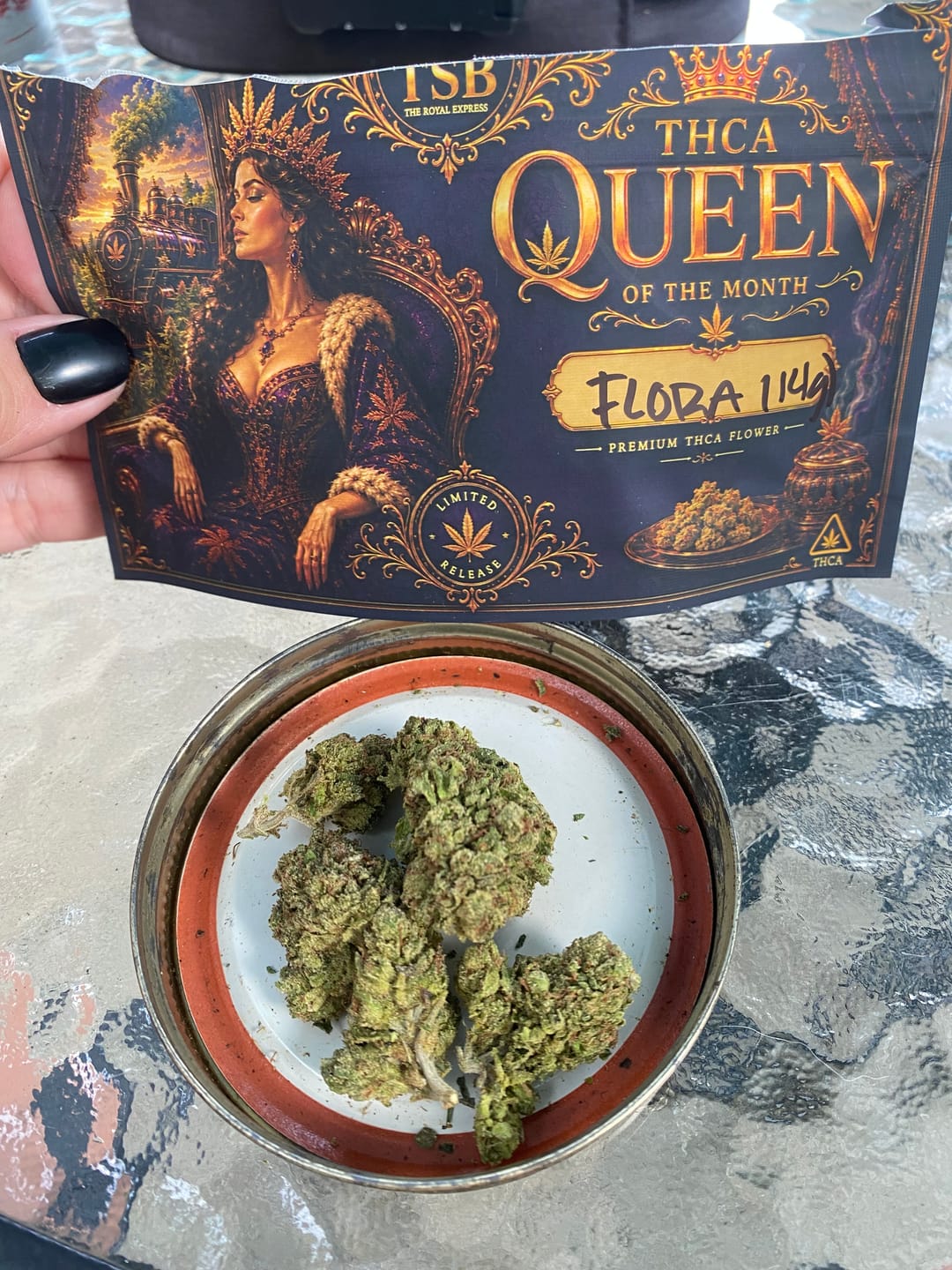 Customer photo review of THCA Queen
