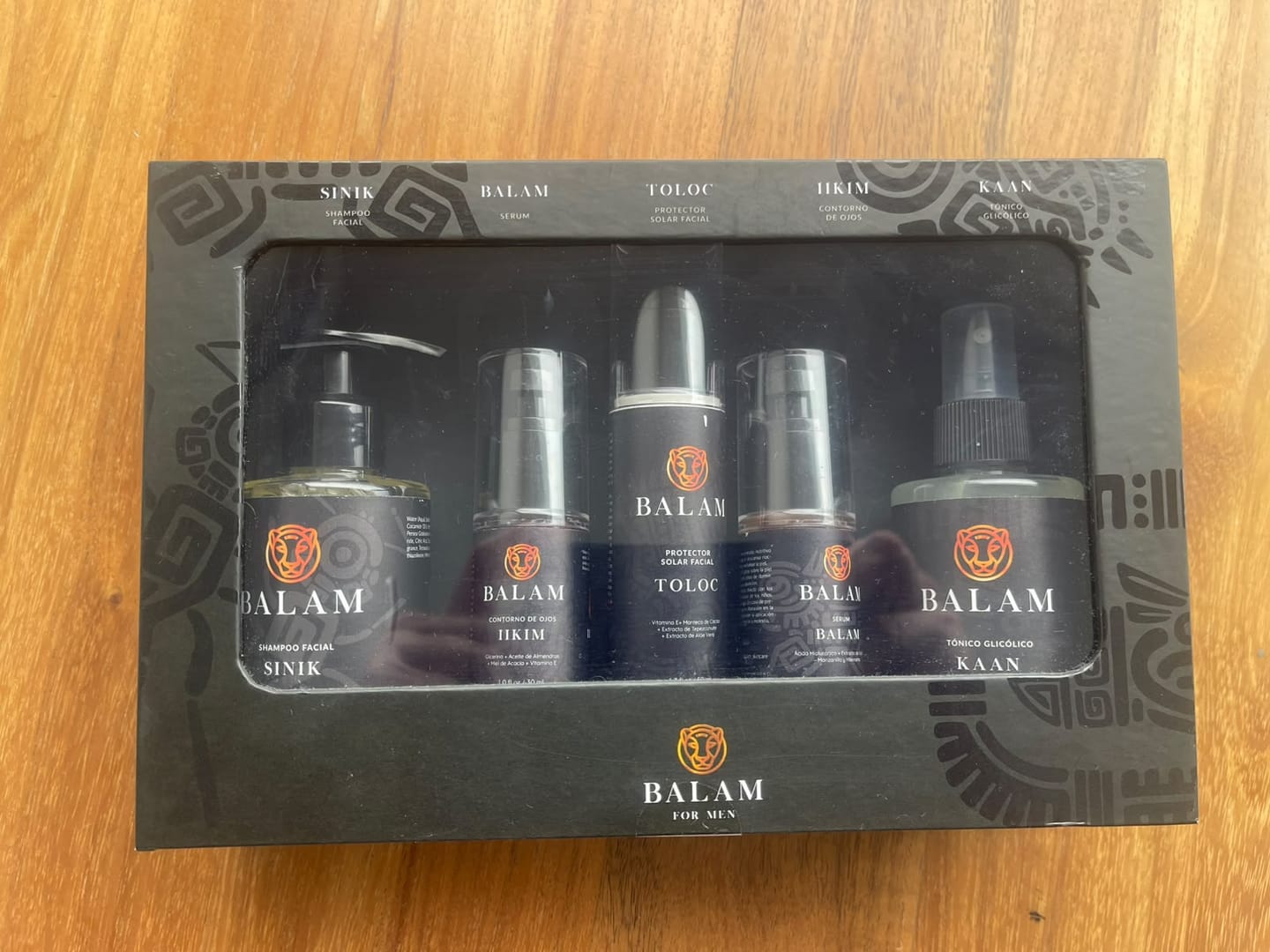 Customer photo review of KIT ANTI EDAD PARA HOMBRES - 5 PRODUCTOS