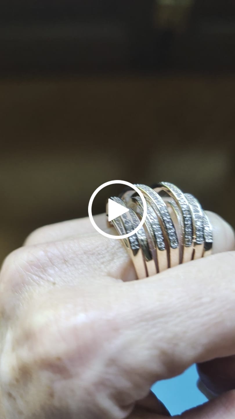 Customer video review of Anello Multifilo a Fascia Intrecciato con Cubic Zirconia