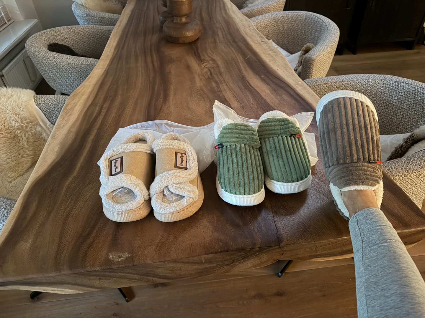 Customer photo review of HappyCozy
