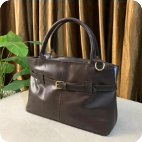 Customer photo review of Belle The Statement Shoulder Bag