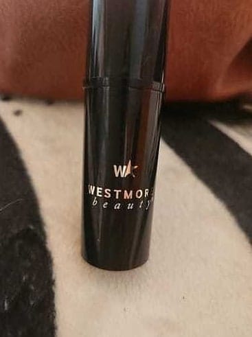 Customer photo review of 60-Second Blush Effects