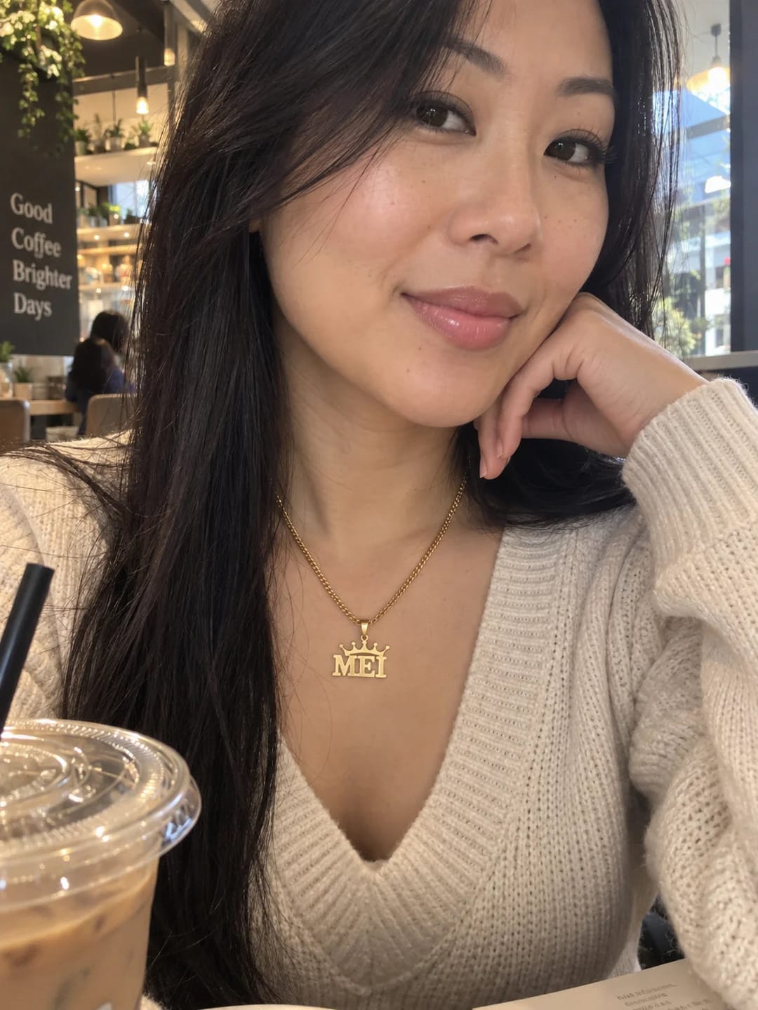 Customer photo review of Personalized Crown Name Necklace