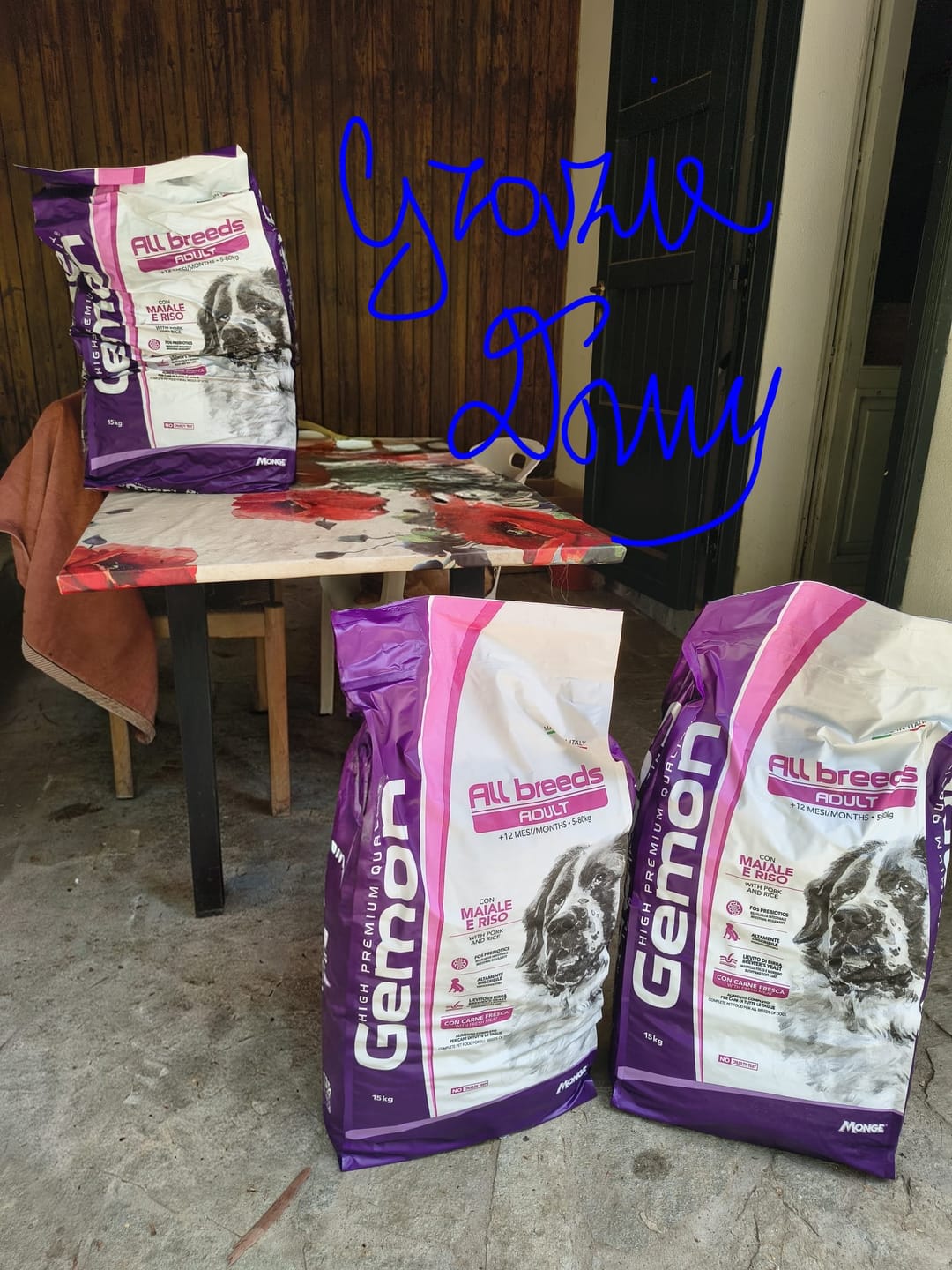 Customer photo review of GEMON MEDIUM ADULT POLLO E RISO 15kg