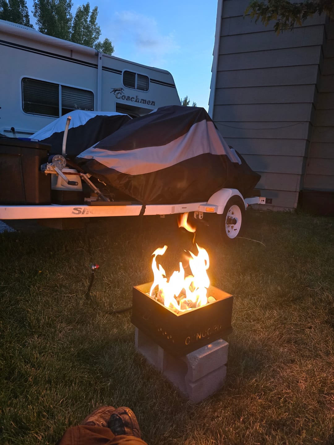 Customer photo review of Dragon's Breath Smokeless Propane Fire Pit (12")