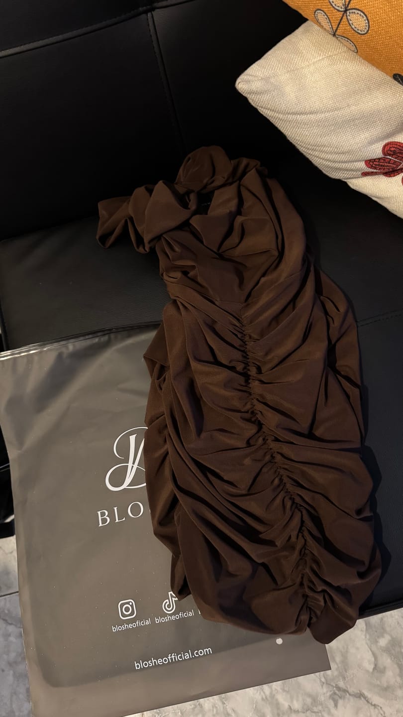 Customer photo review of Vestido Terre D'Or