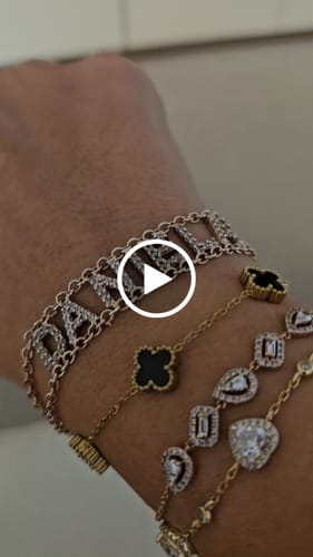 Recensione con video di un cliente su Bracciale con lettere personalizzate