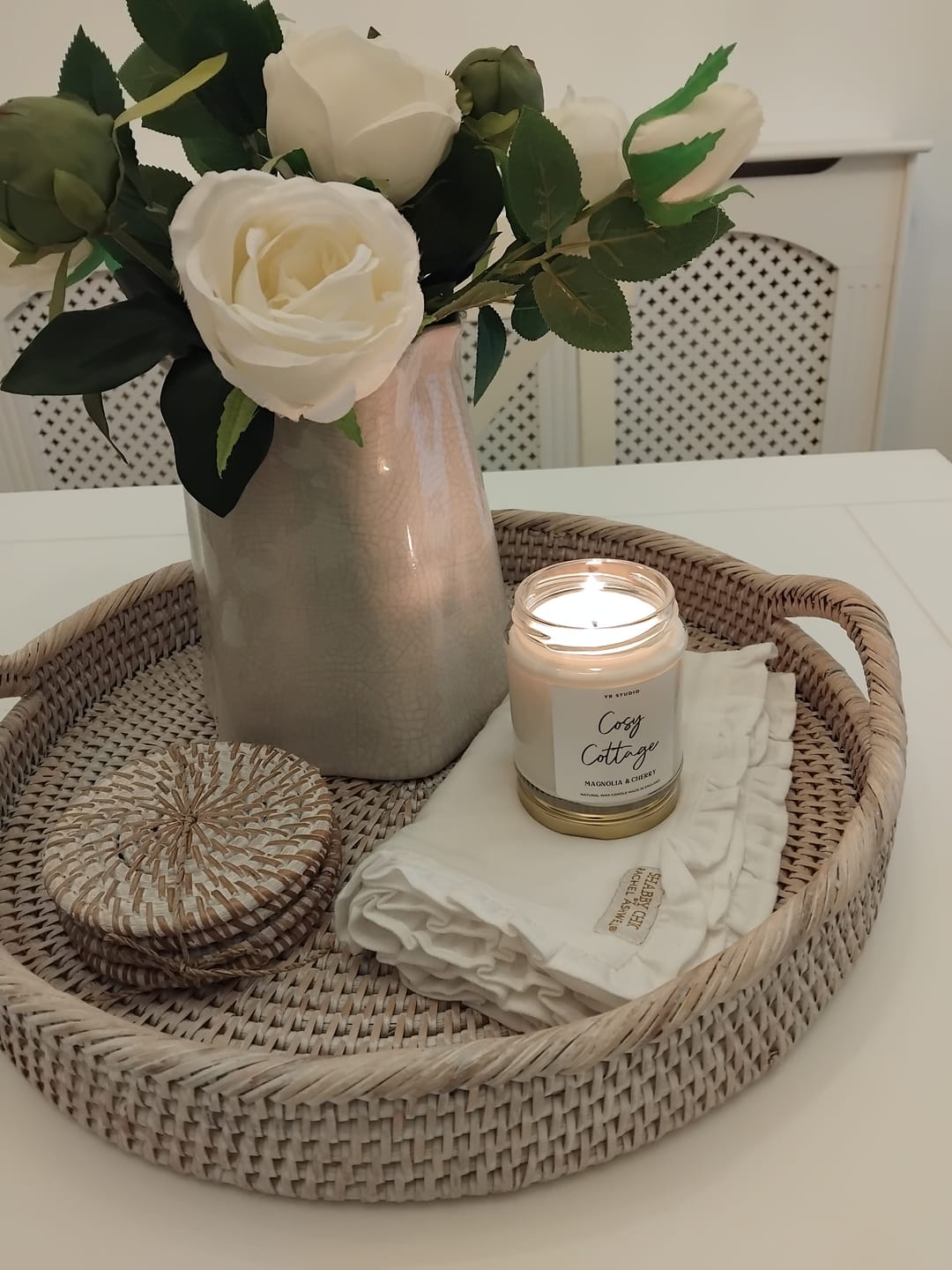 Customer photo review of "Cosy Cottage" Magnolia & Cherry Candle