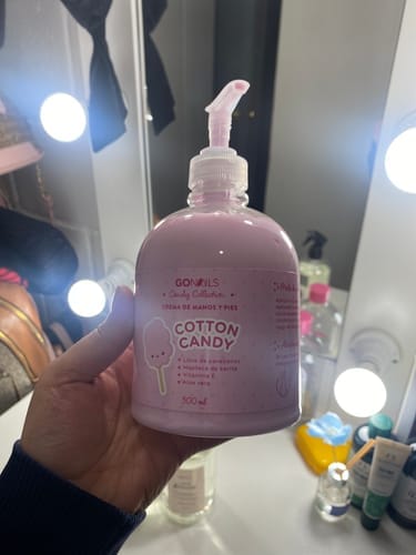 Customer photo review of Crema de Manos y Pies - Cotton Candy 500 ml