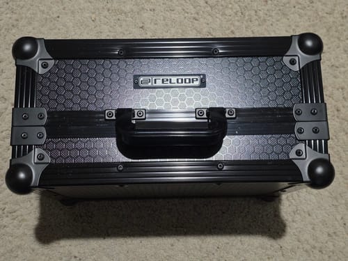 Customer photo review of B-Stock: Reloop RP-7-CASE Turntable Case w/ Durable Protection