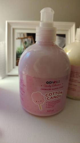 Customer photo review of Crema de Manos y Pies - Cotton Candy 500 ml