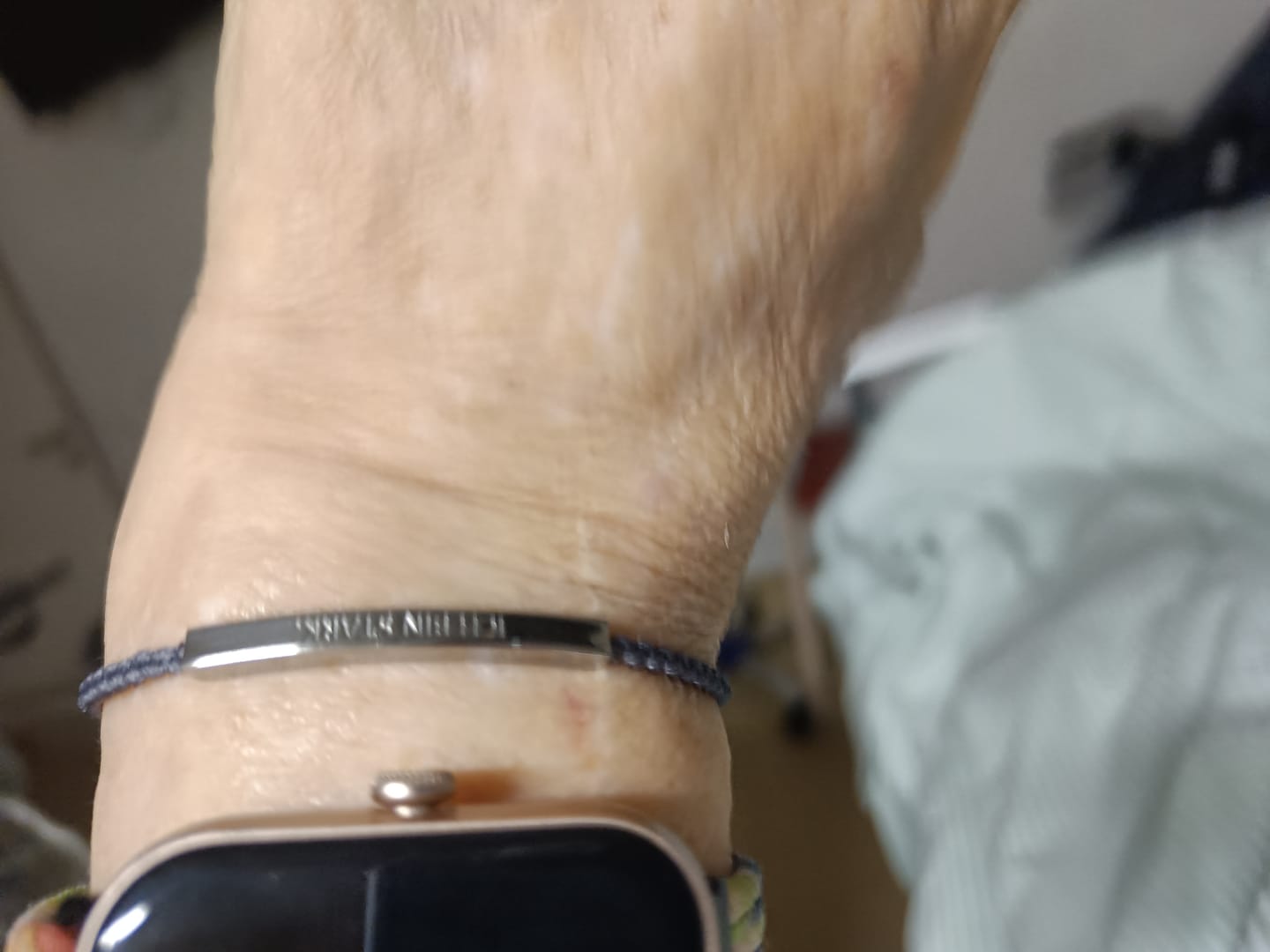 Customer photo review of Armband "Ich bin stark."