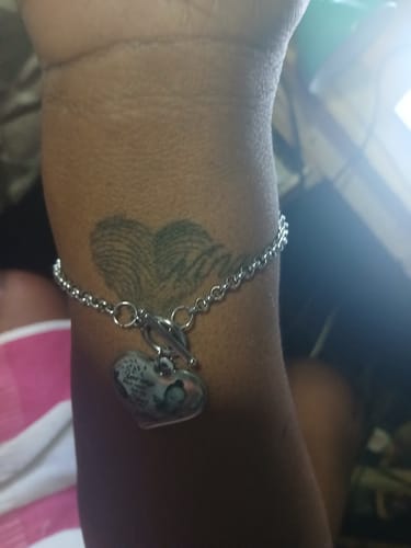 Customer photo review of Personalized Heart Bracelet I'm Always With You - Memorial Gift For Family, Friend
