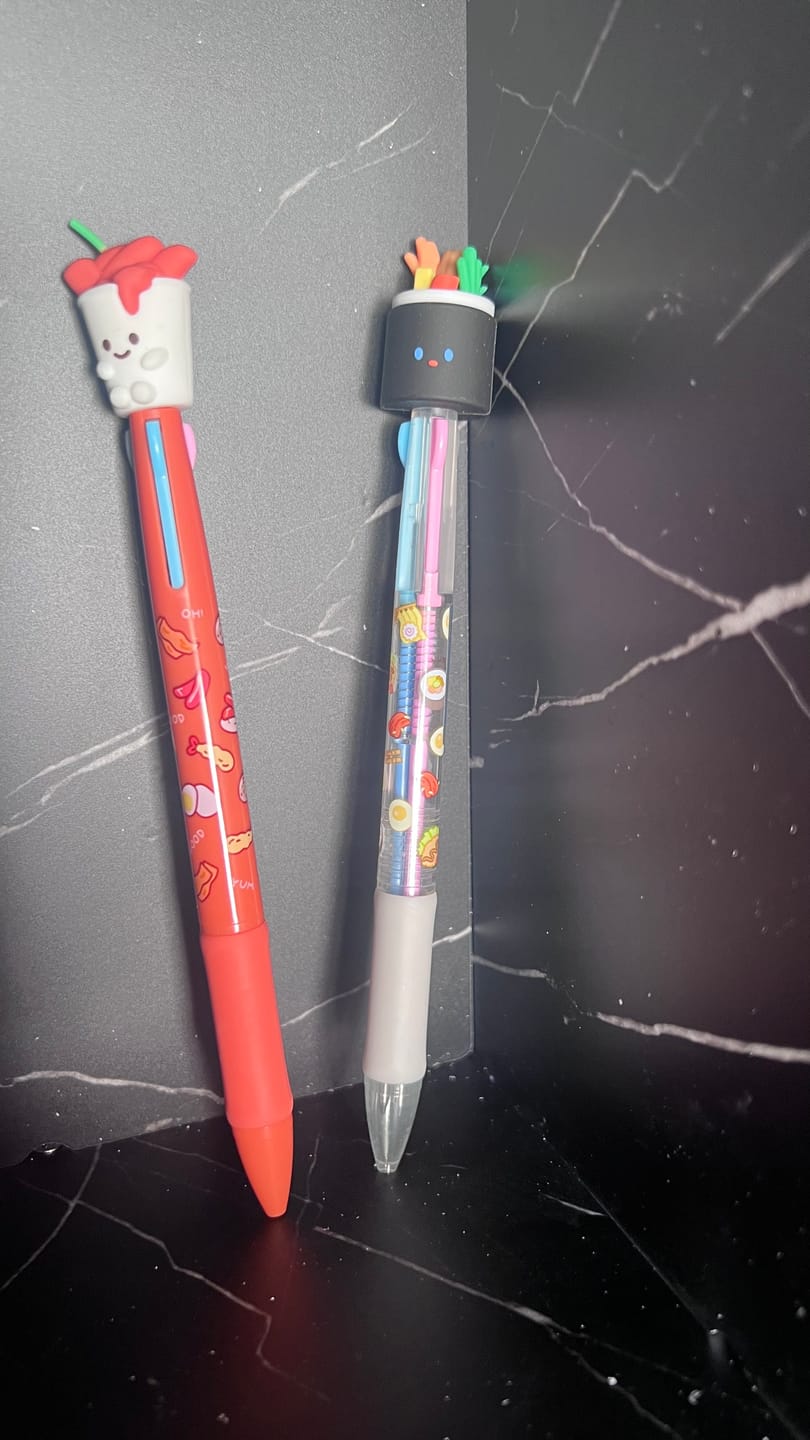 Customer photo review of TTEOKBOKKI FIGURE 3-COLOR MULTI PEN