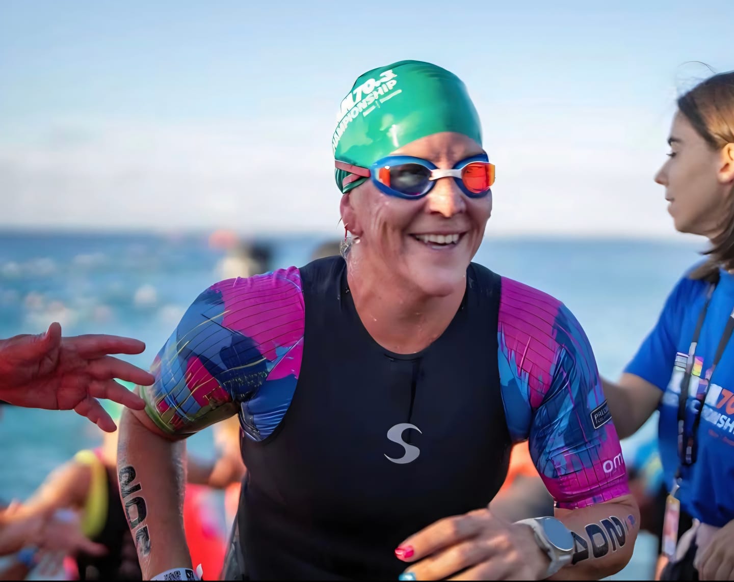 Customer photo review of NanoClear™ Strike Swim Goggles Sunrise Mirror - (Blue/Red)