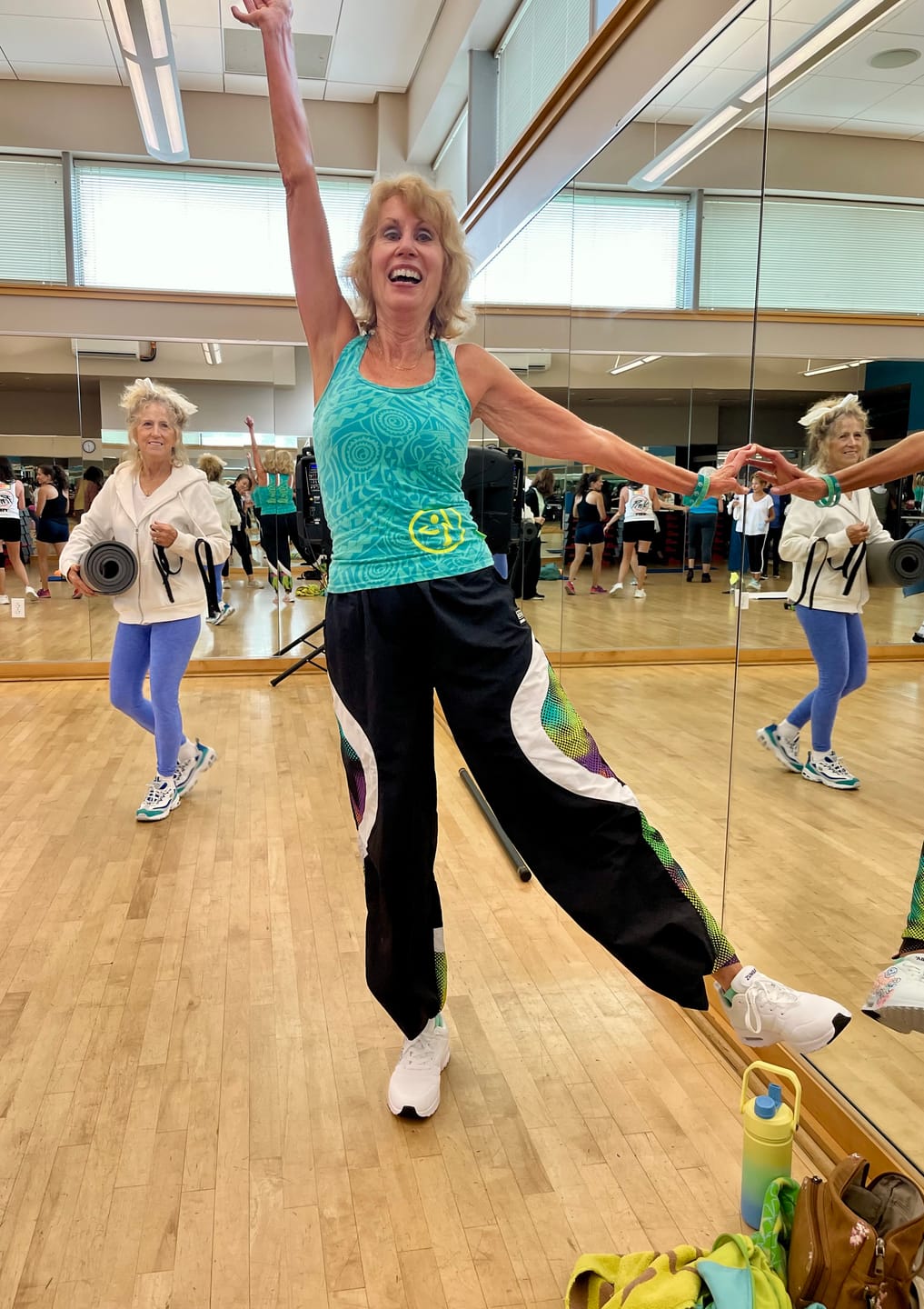 Customer photo review of Electric Feel Wide Leg Track Pants