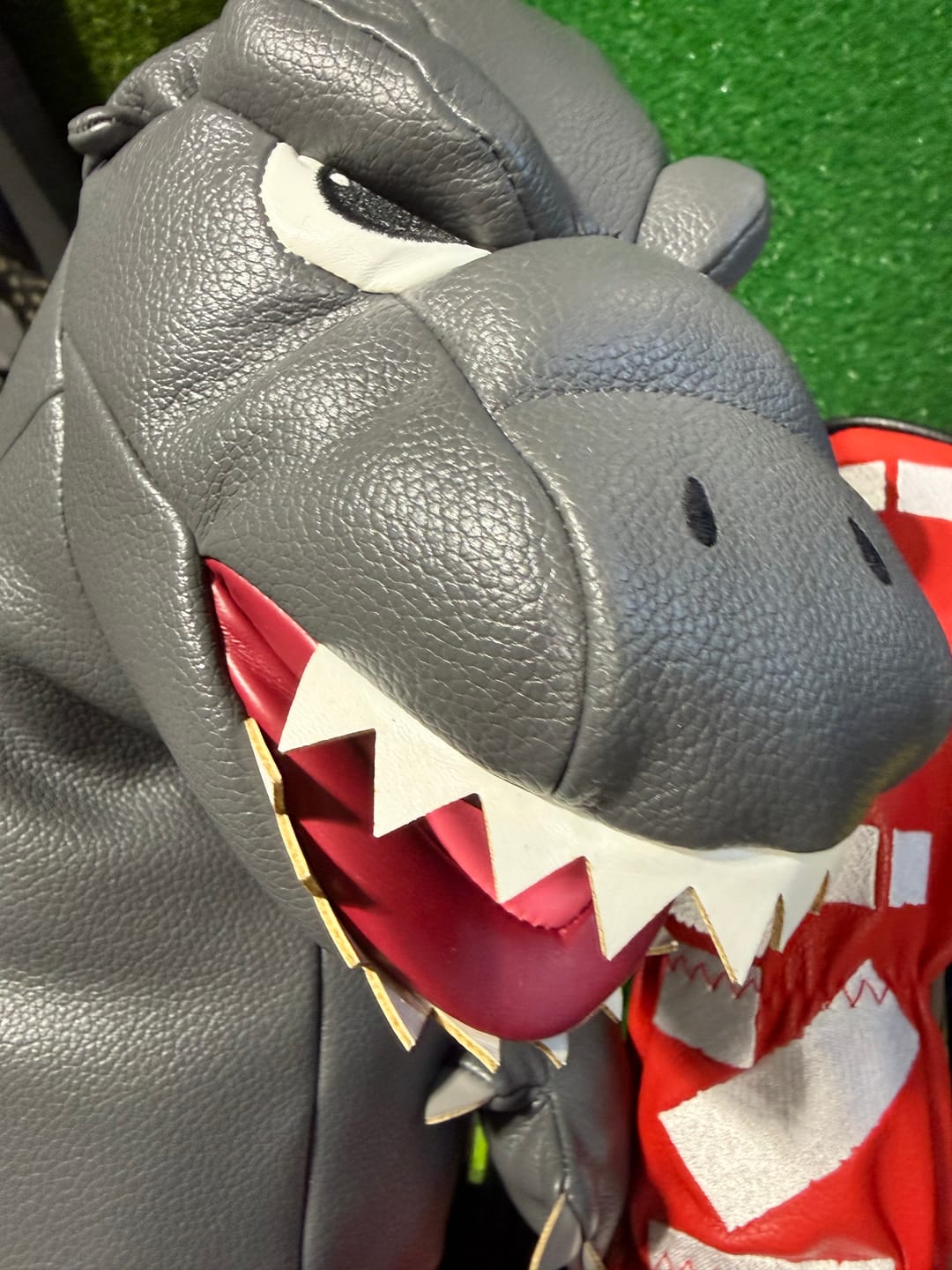 Customer photo review of Godzilla "Godzilla" – Plush Driver Headcover