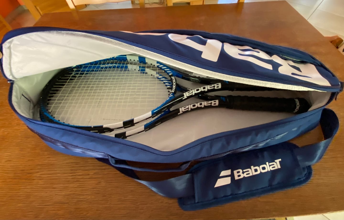 Customer photo review of SAC DE TENNIS BABOLAT COURT XS (3 RAQUETTES)