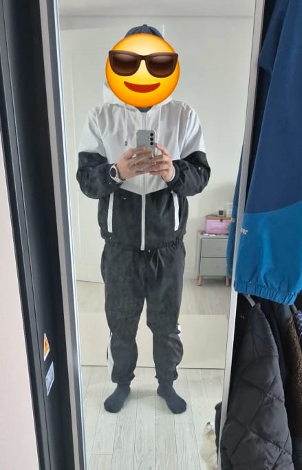 Customer photo review of Enzo – vyriškas sportinis kostiumas su gobtuvu