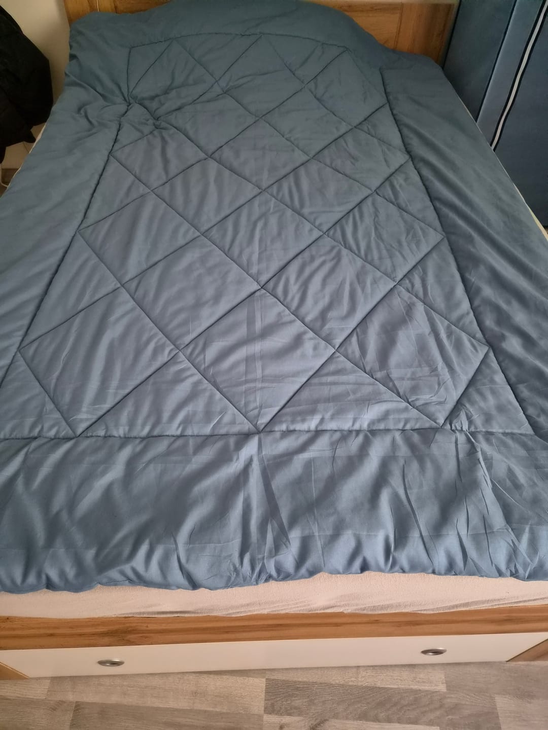 Customer photo review of EasySleep® – Die schnelltrocknende 2-in-1 Ganzjahresdecke, die Bettwäsche überflüssig macht.