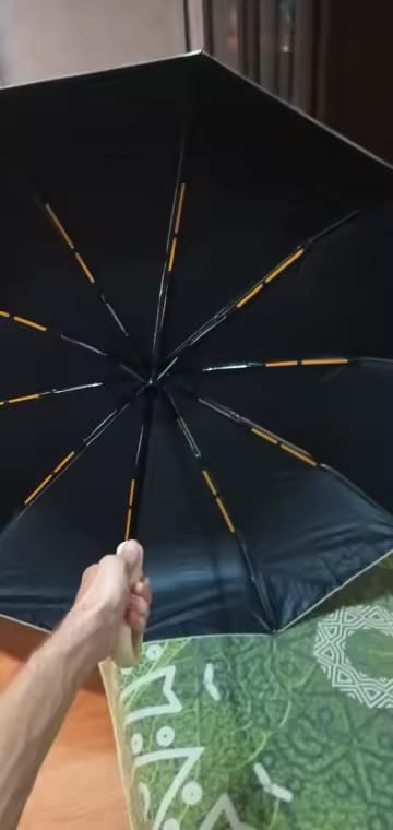 Customer photo review of SnapBrella
