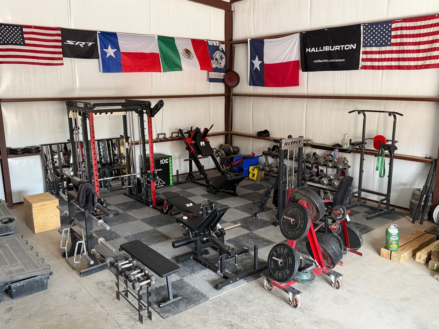Customer photo review of RitFit GATOR 1600LB Adjustable Weight Bench