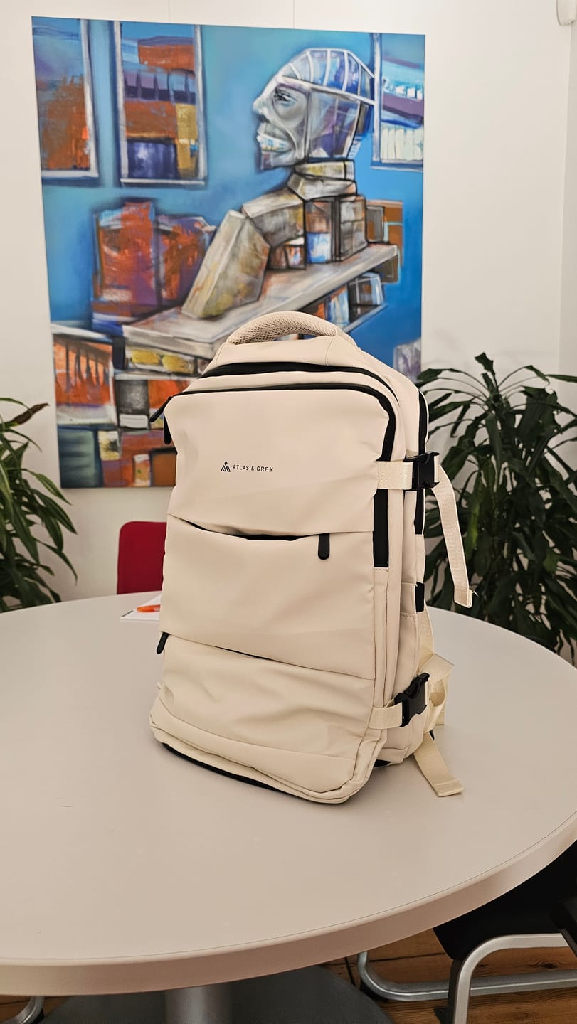 Customer photo review of Travelly Pro 2. Generation