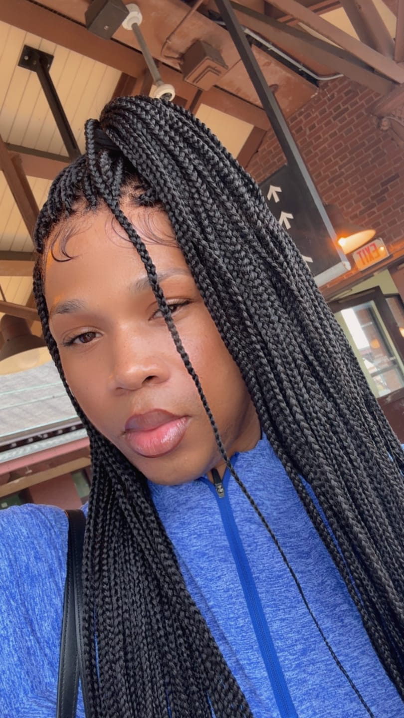 Customer photo review of Micro Box Knotless Braided Wig 36" 200 Strands