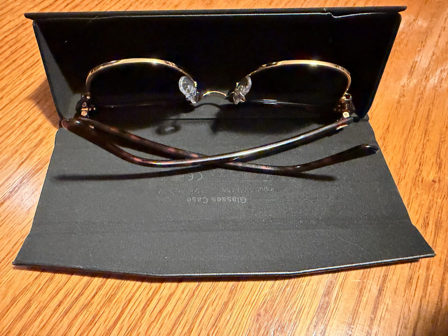 Customer photo review of Spotminders Glasses Case