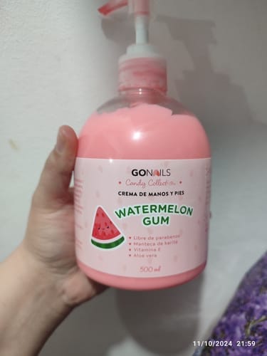 Customer photo review of Crema de Manos y Pies - Watermelon Gum 500 ml