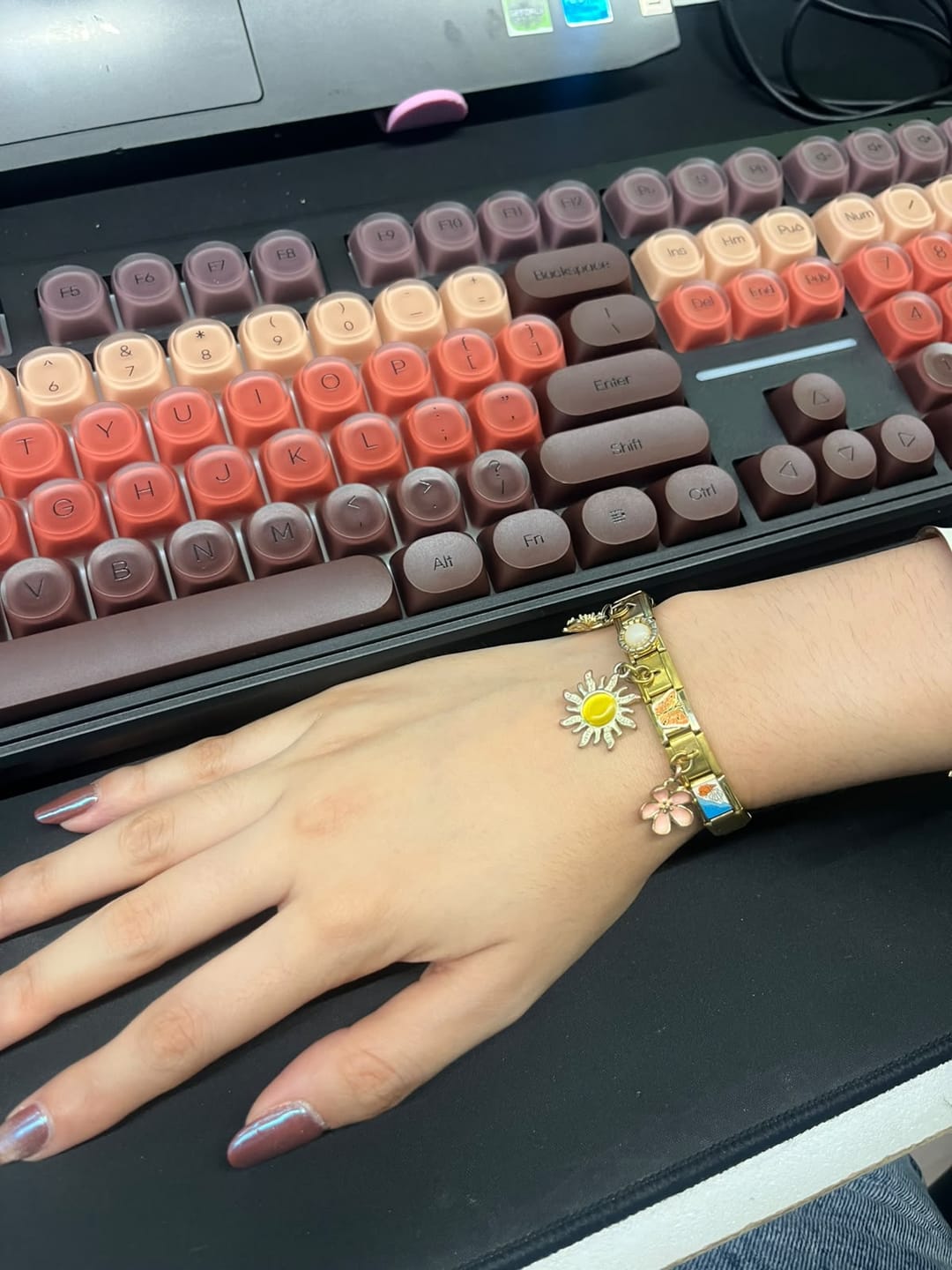 Customer photo review of Charm Flor rosa