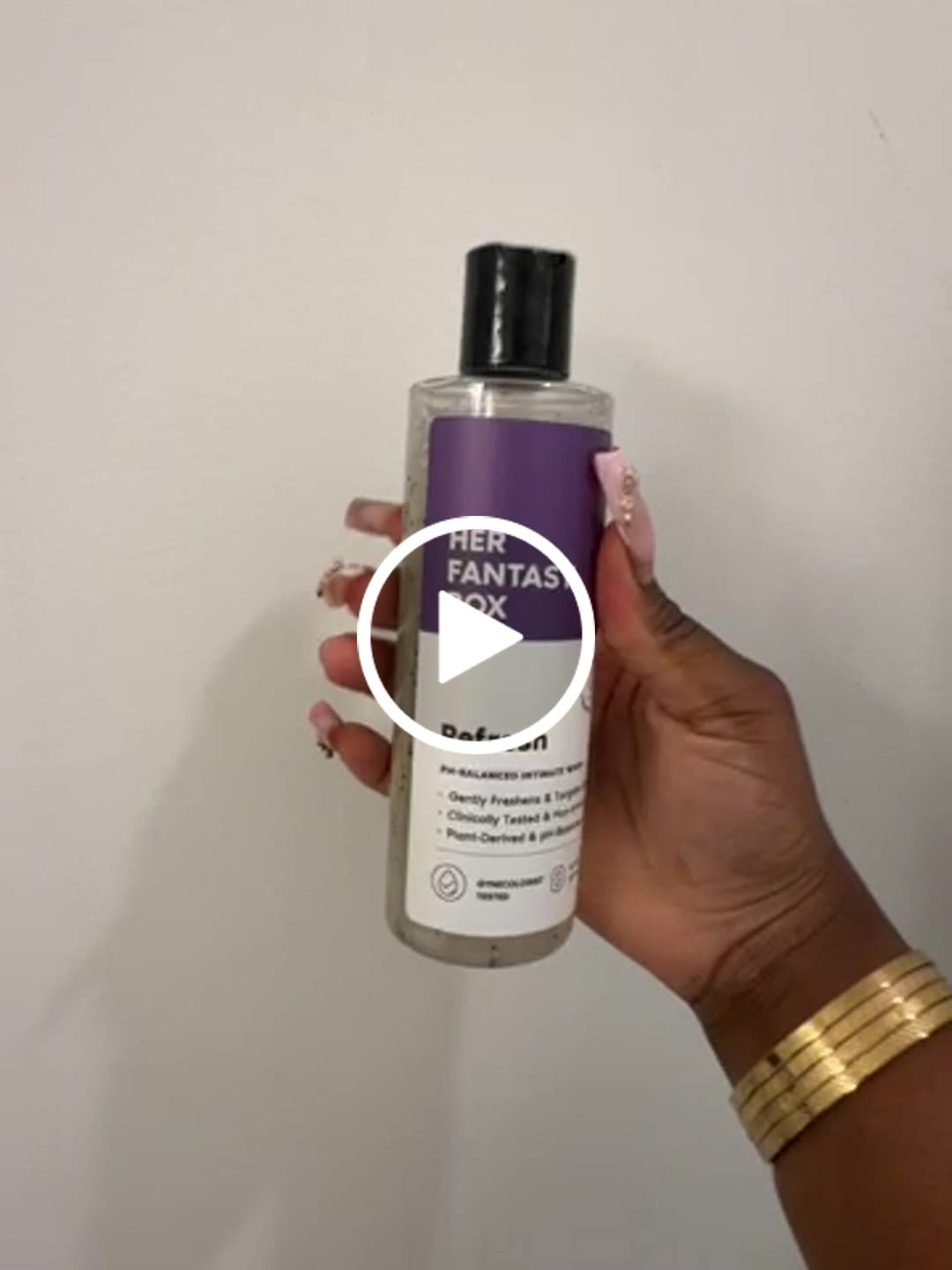 Customer video review of Refresh Plant Based Intimate Body Wash for Women - pH Balancing
