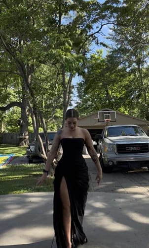 Customer photo review of Cyra Maxi Dress