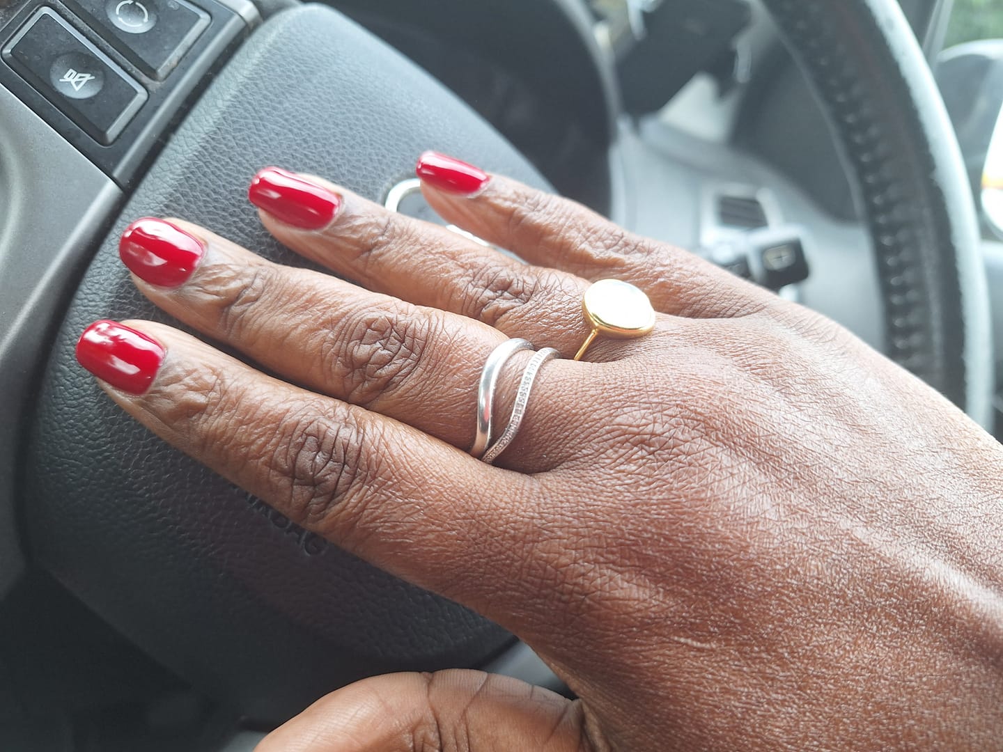 Customer photo review of Sigrid Shell Ring | Lines & Current