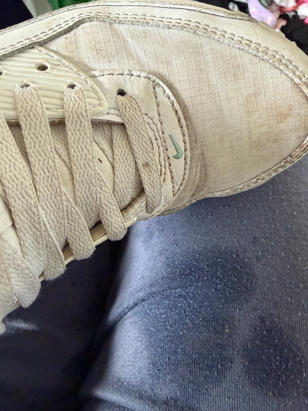 Customer photo review of Sparkling Shoe Cleaner