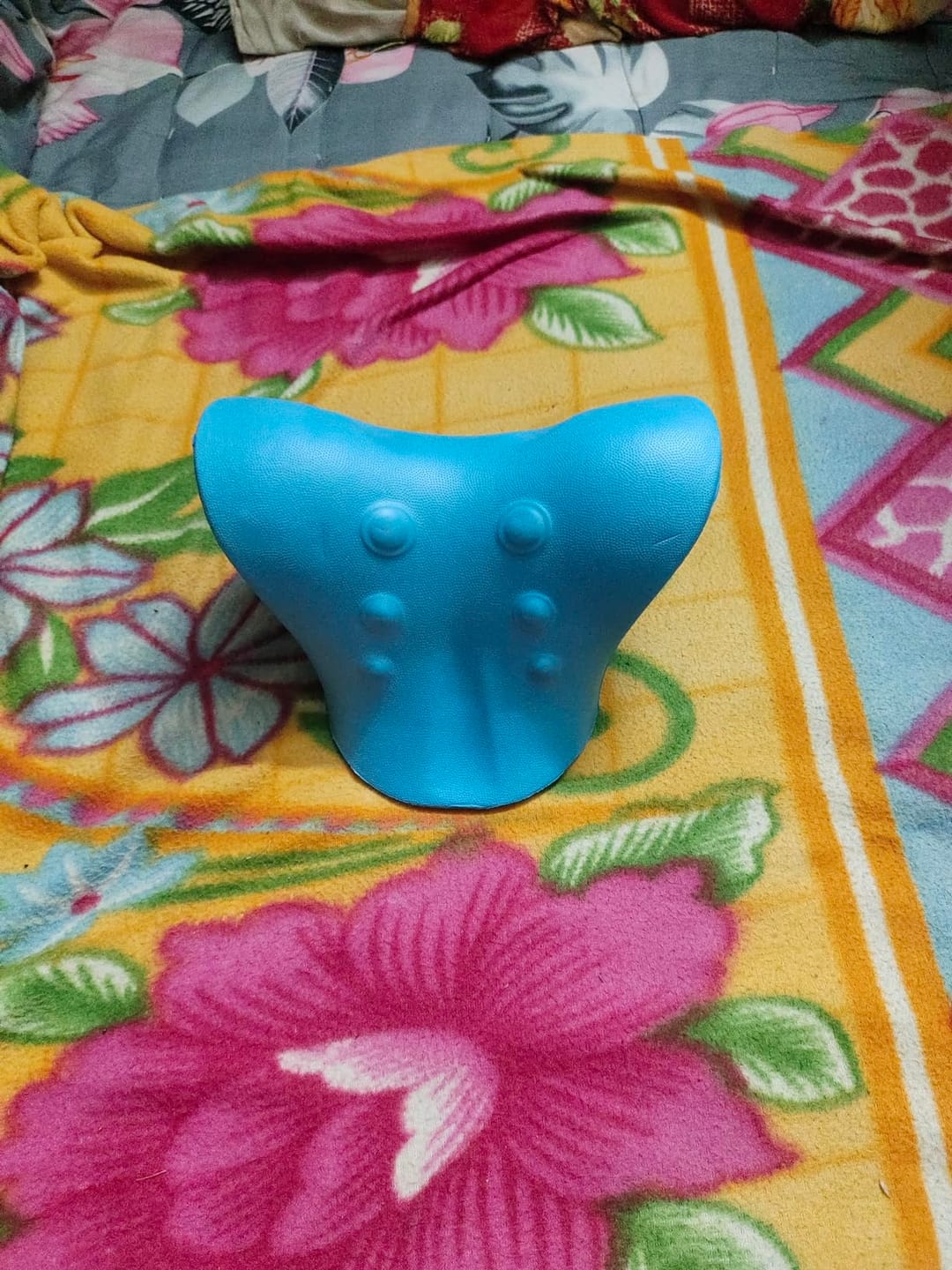 Customer photo review of NeckEase™ Cervical Neck Relaxer — Ergonomic Pain Relief Pillow