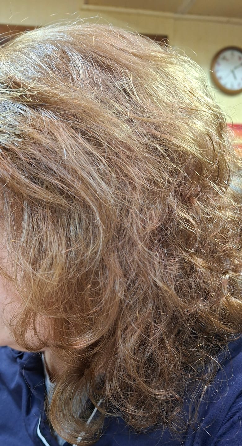 Customer photo review of Acondicionador Fortalecedor Natural Té Verde & Romero
