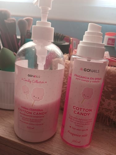 Customer photo review of Crema de Cuerpo Reafirmante e Hidratante - Cotton Candy