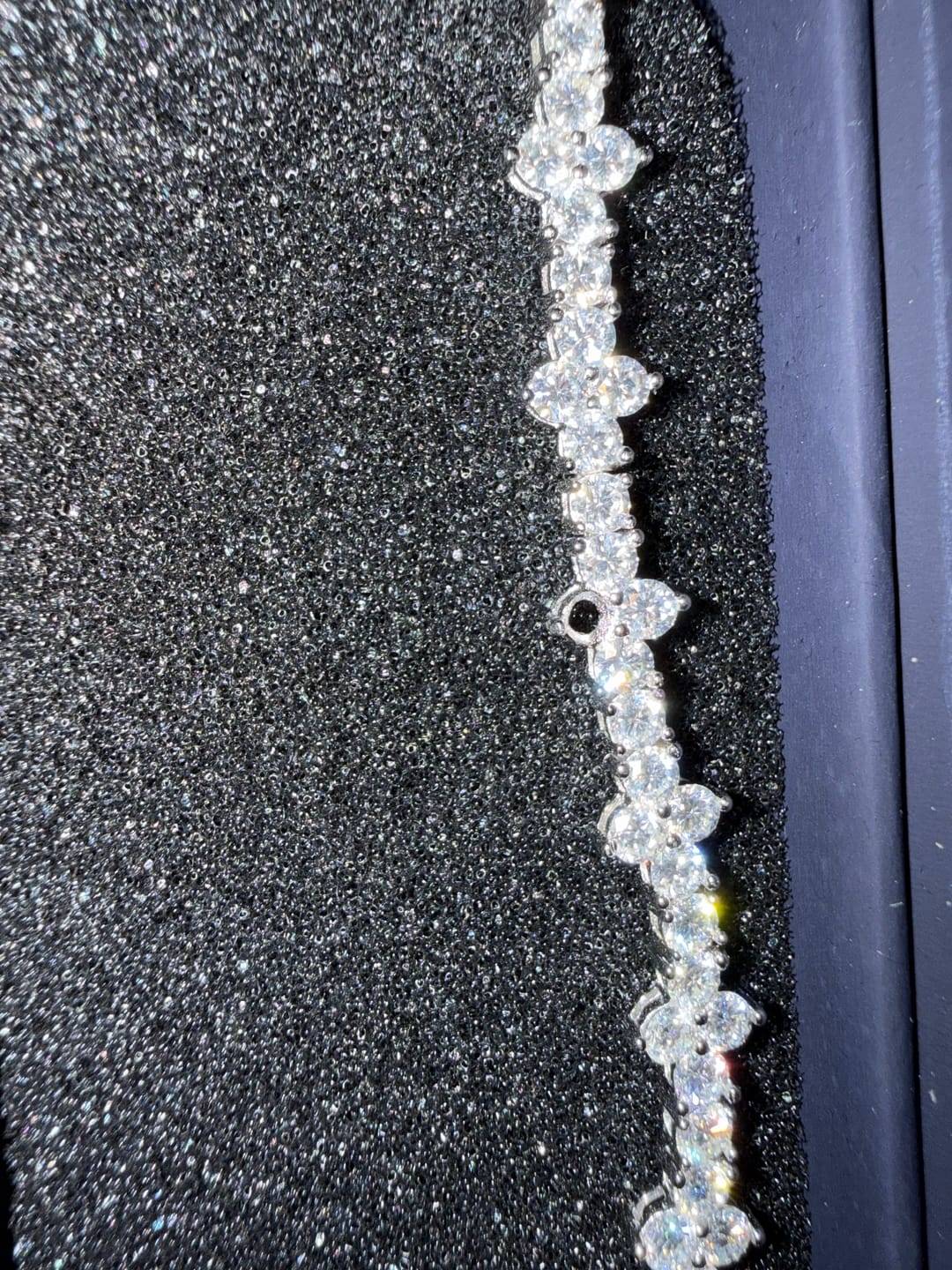 Customer photo review of Moissanite Thorn Bracelet