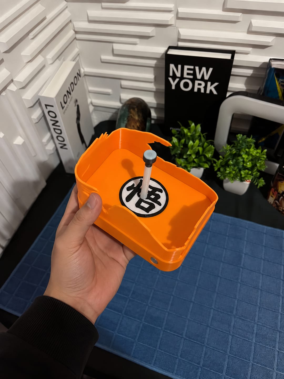 Customer photo review of Goku Shadow Projection Wall Lamp