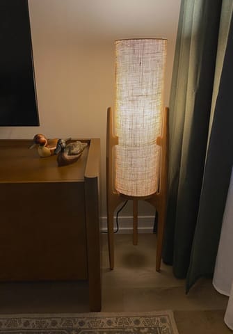Customer photo review of Rocketlamp | Floor Lamp | Black Walnut