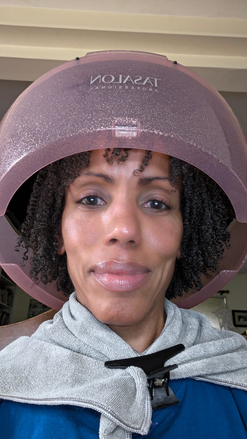 Customer photo review of Tropical Oasis Anti-Humidity Gel Bundle