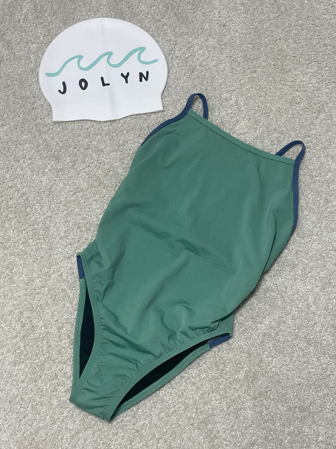 Customer photo review of LENNOX ONE PIECE - Matcha|Storm