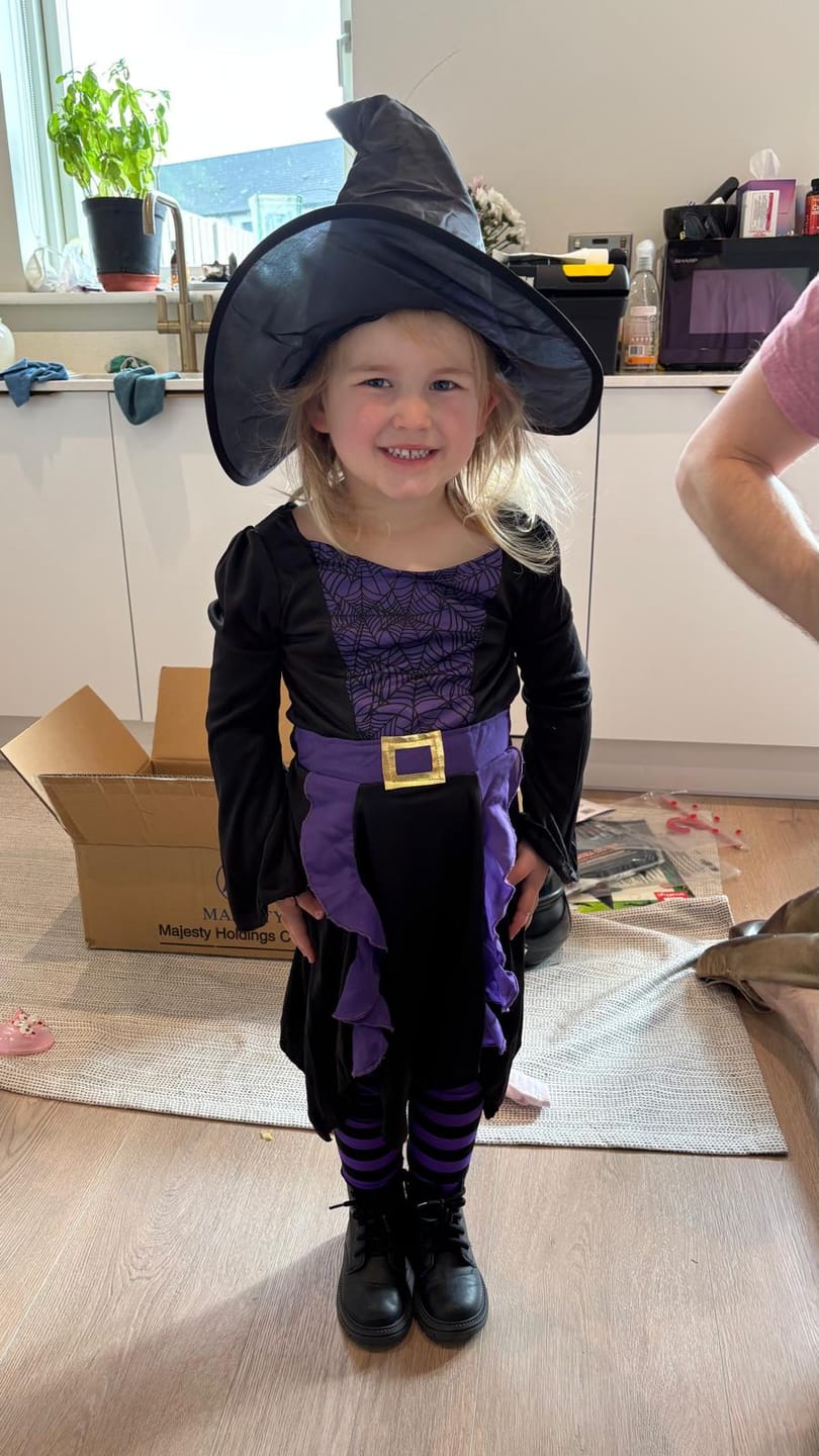Customer photo review of Tights, Purple & Black, Age 6-12