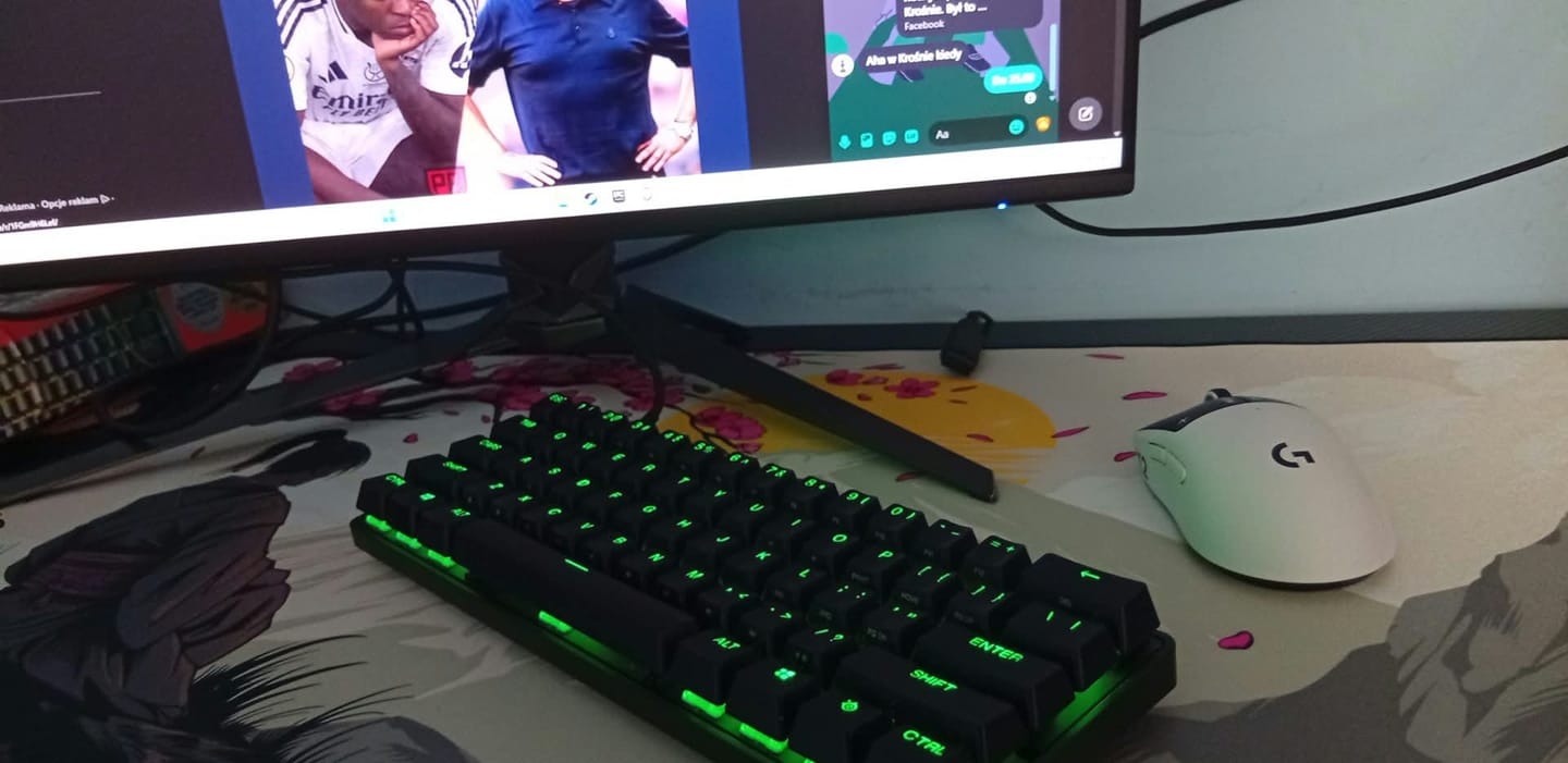 Customer photo review of SAKURA ─ SPEED ǀ GAMING MOUSEPAD