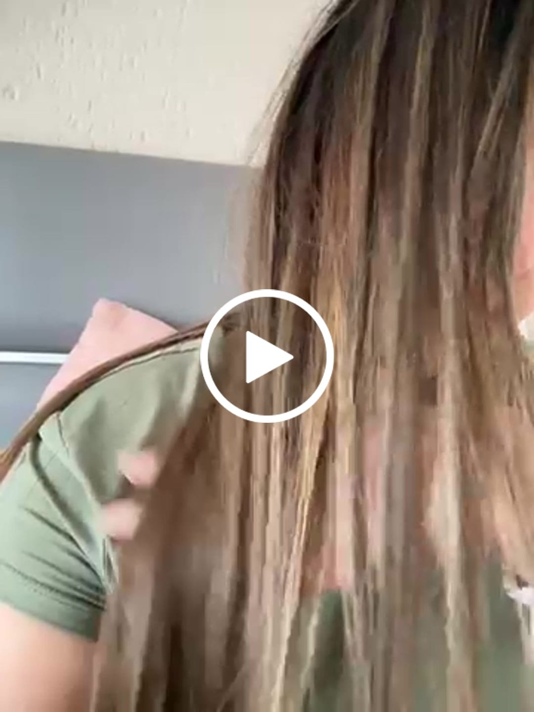 Customer video review of Goldwell Dualsenses Rich Repair Shampoo - Hydrating Shampoo 250ml