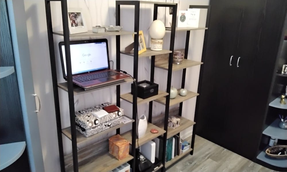 Customer photo review of VASAGLE Biblioteca cu 14 rafturi din lemn, cadru metalic, 24x158x166cm, stil industrial, maro rustic si negru