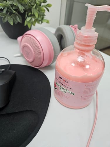 Customer photo review of Crema de Manos y Pies - Watermelon Gum 500 ml